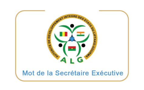 Mot-Secretaire-Executive